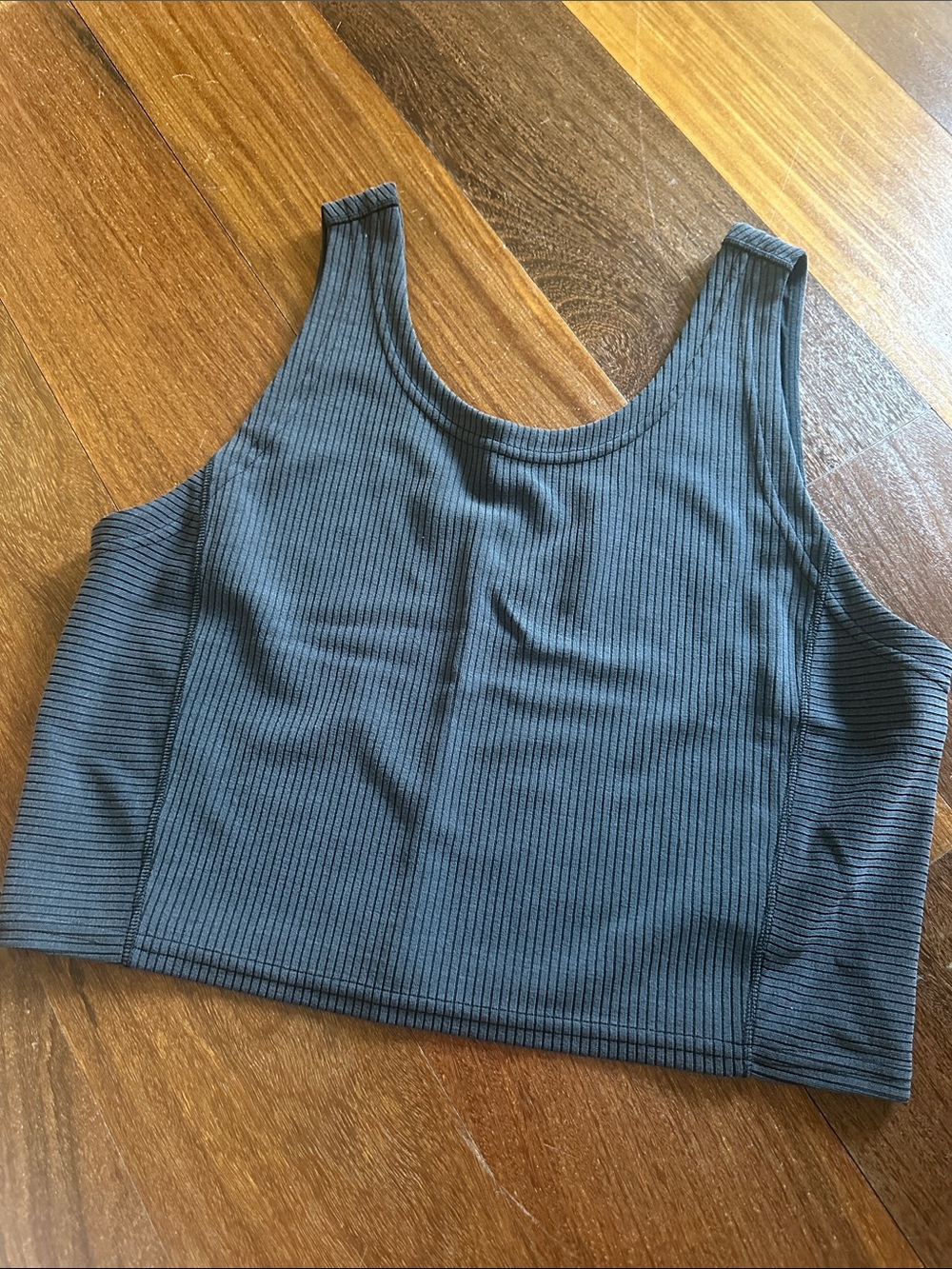 Lululemon women’s softstream ribbed cropped tank Crop Top - Charcoal